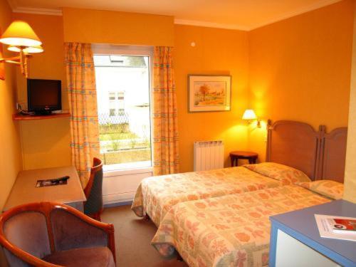 Hotel Sully Nogent-le-Rotrou Zimmer foto